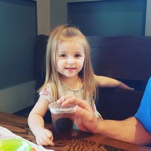 Meet your Posher, Eve